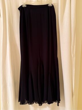 Xscape Black Women's Flowing Maxi Skirt